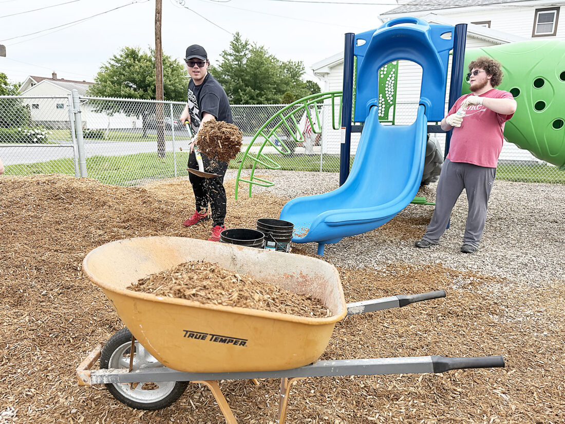 Staying in tune: Altoona Area High School students spend their day ...